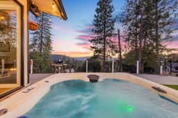 Hillside Sky Ranch Retreat 12 miles from Yosemite - Image 4