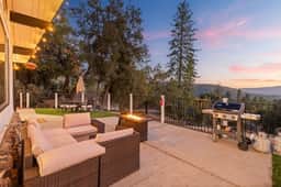 Hillside Sky Ranch Retreat 12 miles from Yosemite - Image 2