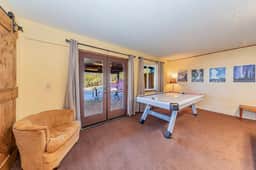Sierra Forest Guesthouse, Lower level, Event Room - Image 4