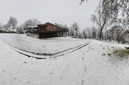 Sierra Forest Guesthouse, Upper level, Spa, Deck - Image 5