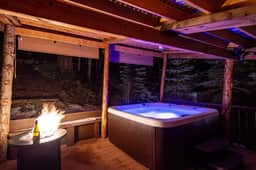 Sugar Pine Corlieu Falls Cabin, Yosemite 10 Min - Image 2