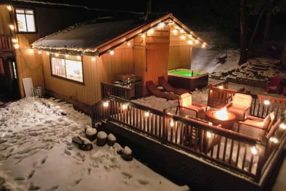 Sugar Pine Trailhead Lodge, 2 Cabins, 2 Hot Tubs - Image 2