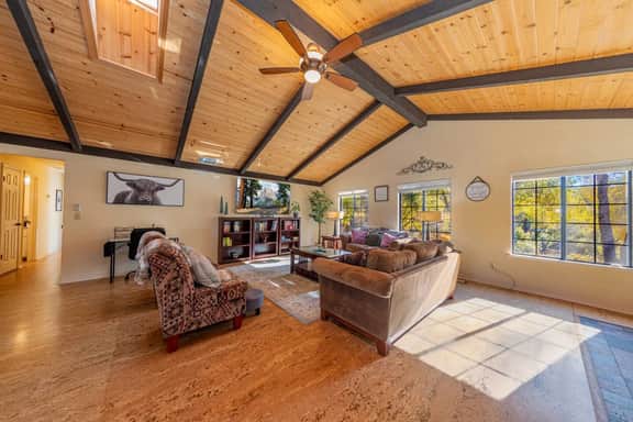 Yosemite Hills Cabin, Pool Table, Fitness, Views - Image 2